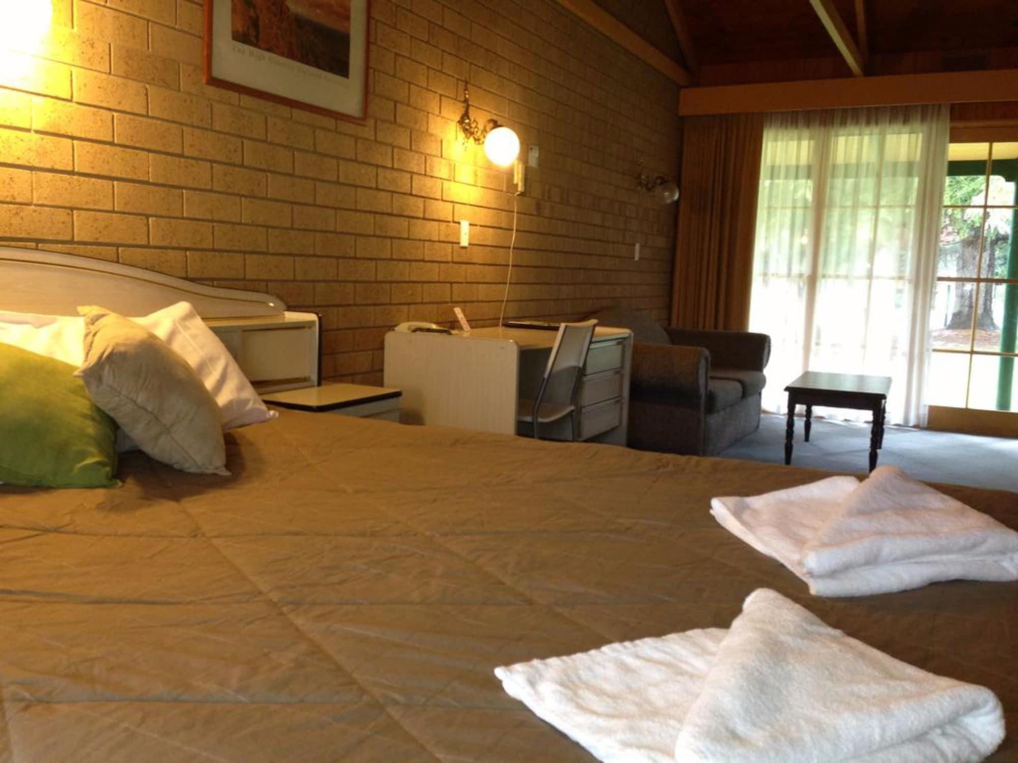 High Country Motor Inn ברייט מראה חיצוני תמונה