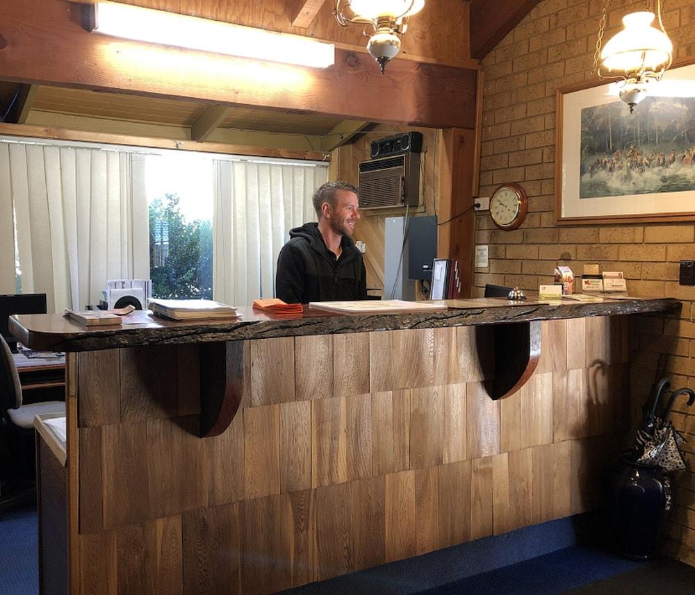 High Country Motor Inn ברייט מראה חיצוני תמונה